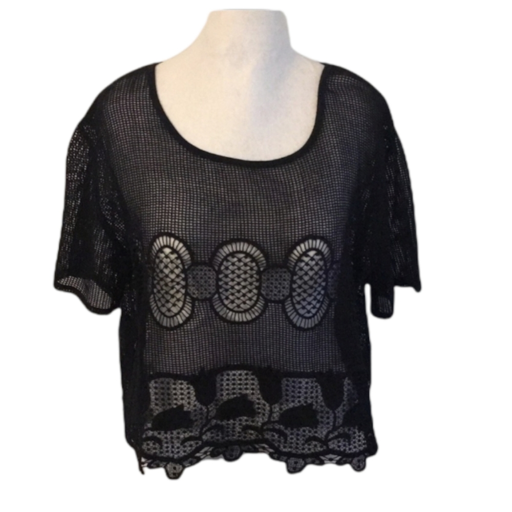 6TH & LN Embroidered Top 18/20 NWT